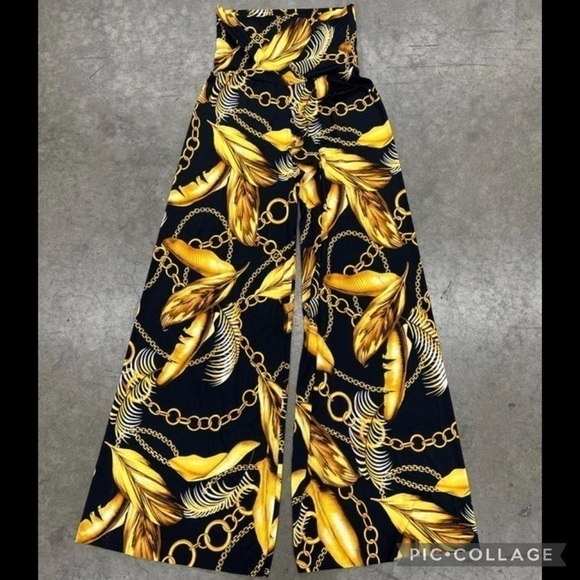 Black & Gold Abstract Print Palazzo Pants - Picture 2 of 3